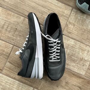 Men’s Nike Waffle One Sneakers